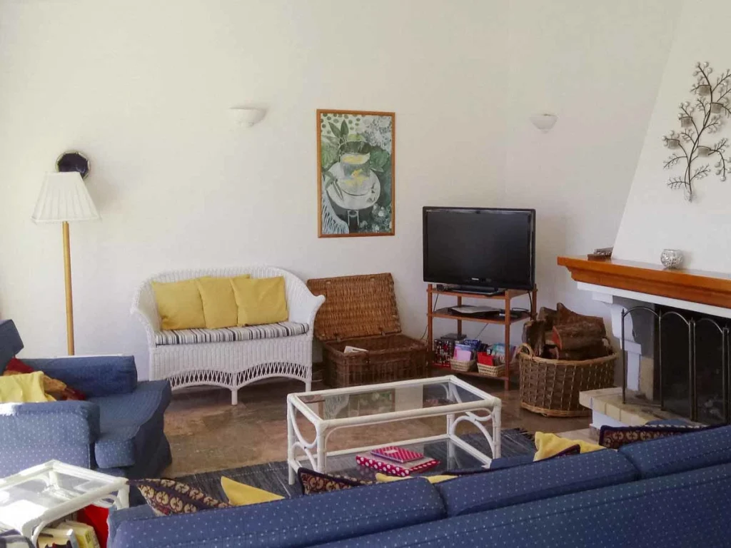 Angel's View Living Area